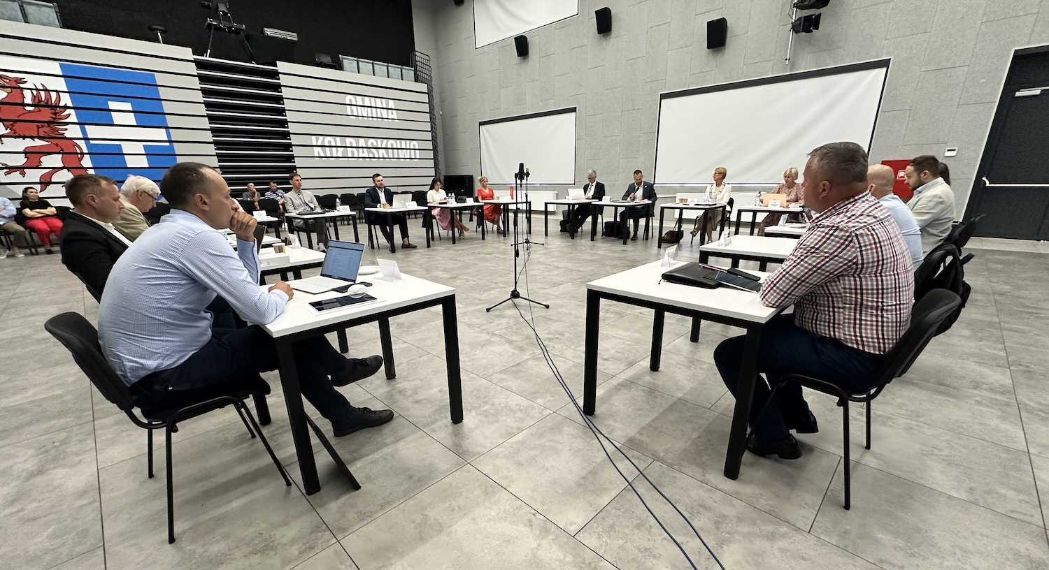 Wotum zaufania i absolutorium dla wójt Małgorzaty Schwarz