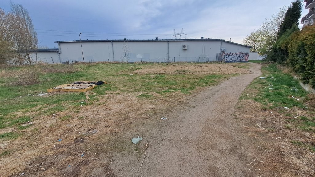 Są wyniki kontroli terenu za Biedronką w Przecławiu