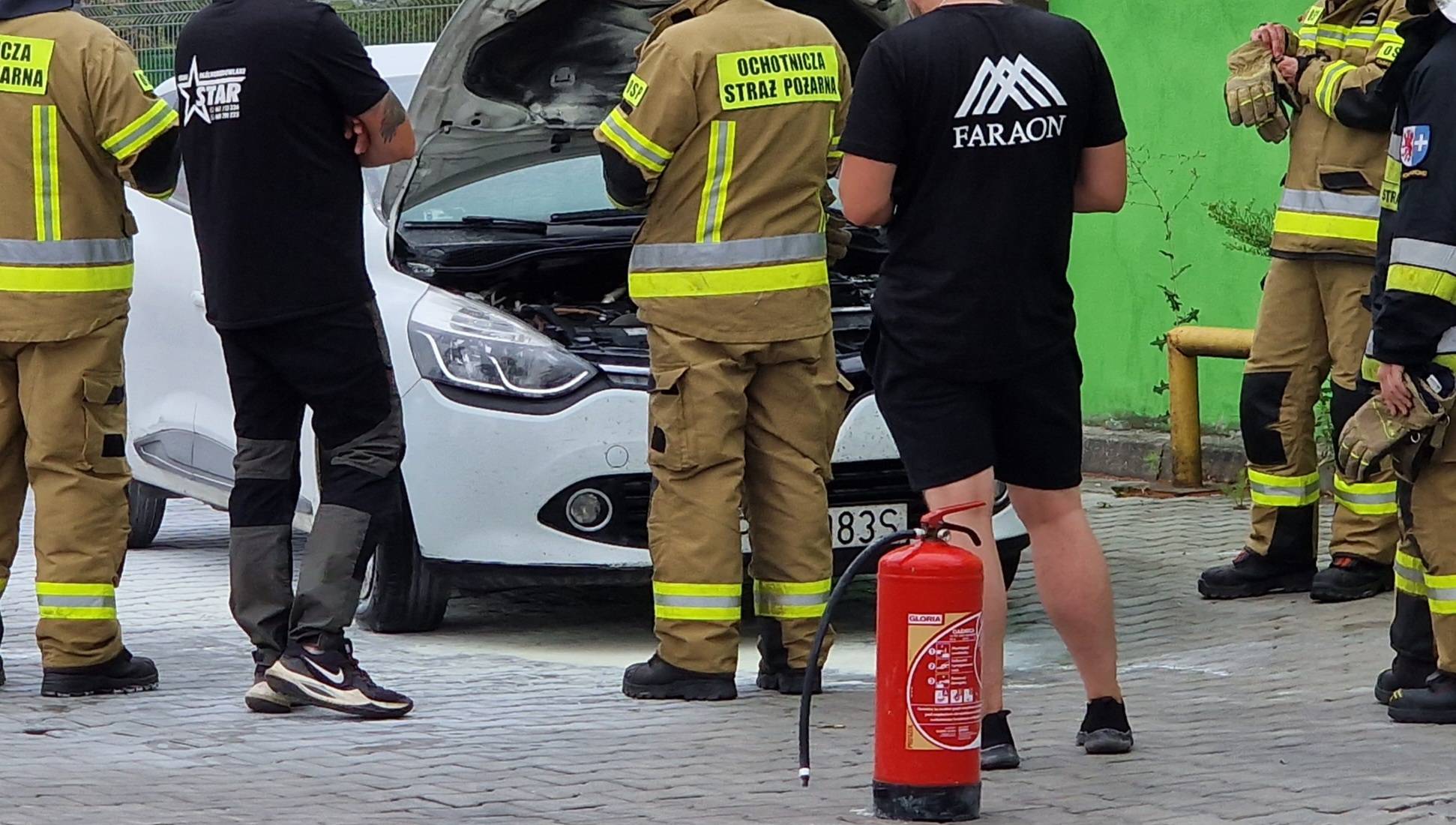 Pożar samochodu w Kołbaskowie. Szybka reakcja zapobiegła tragedii