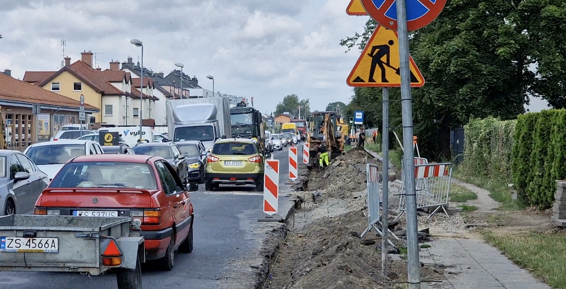 Ulica Do Rajkowa w remoncie. Jak idą prace? (VIDEO)