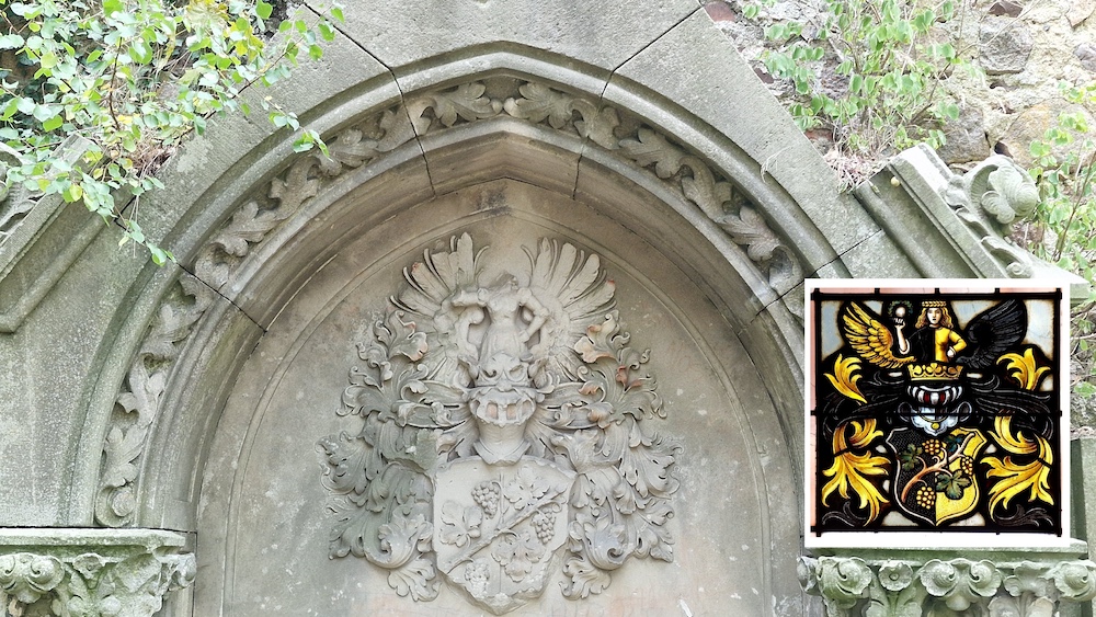 Pargowo: Tajemniczy herb z kobietą bez głowy