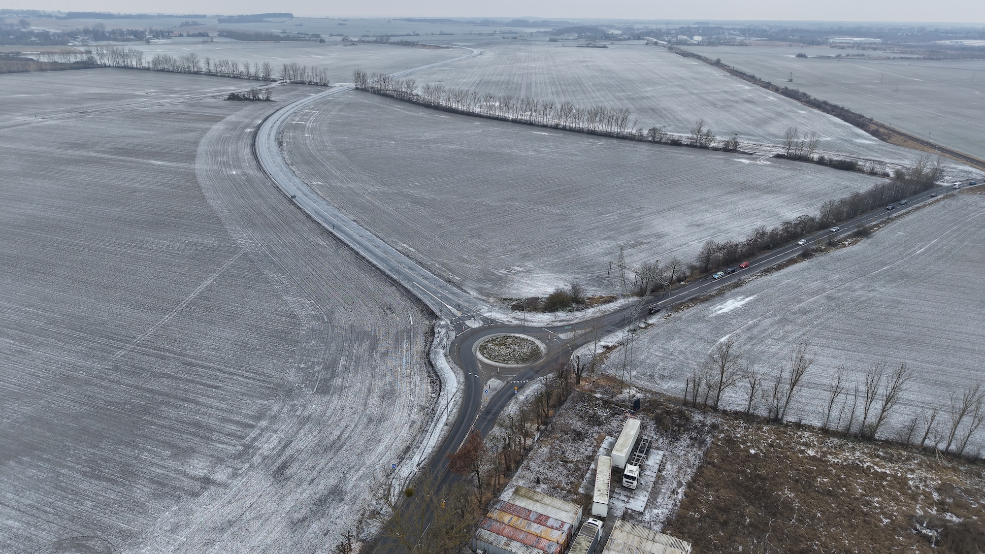 Otwarcie drogi Rajkowo – Będargowo przeniesione na inny termin.  Ale jest dobra wiadomość dla kierowców