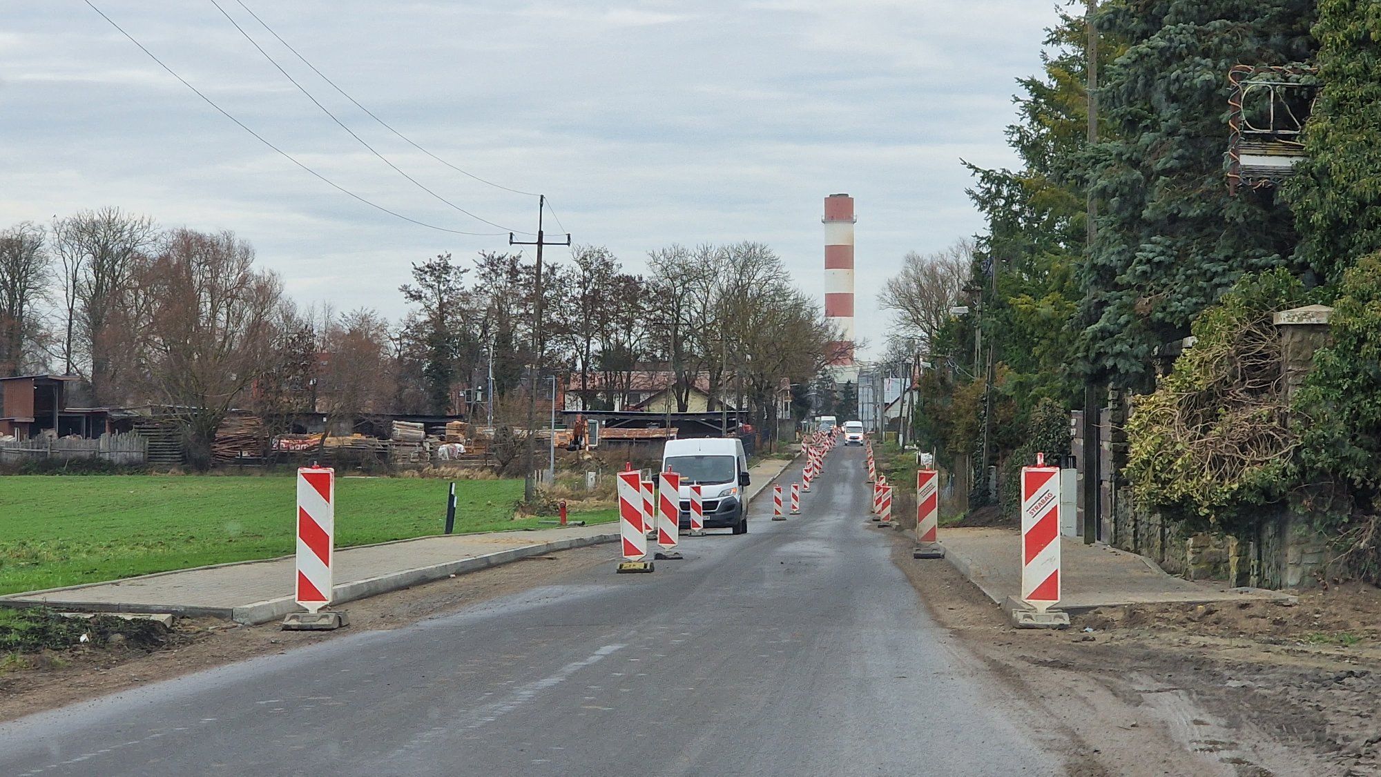 Kolejna transza wsparcia dla Powiatu Polickiego. Gmina Kołbaskowo dołoży ponad 1,4 mln zł do przebudowy drogi w Ustowie