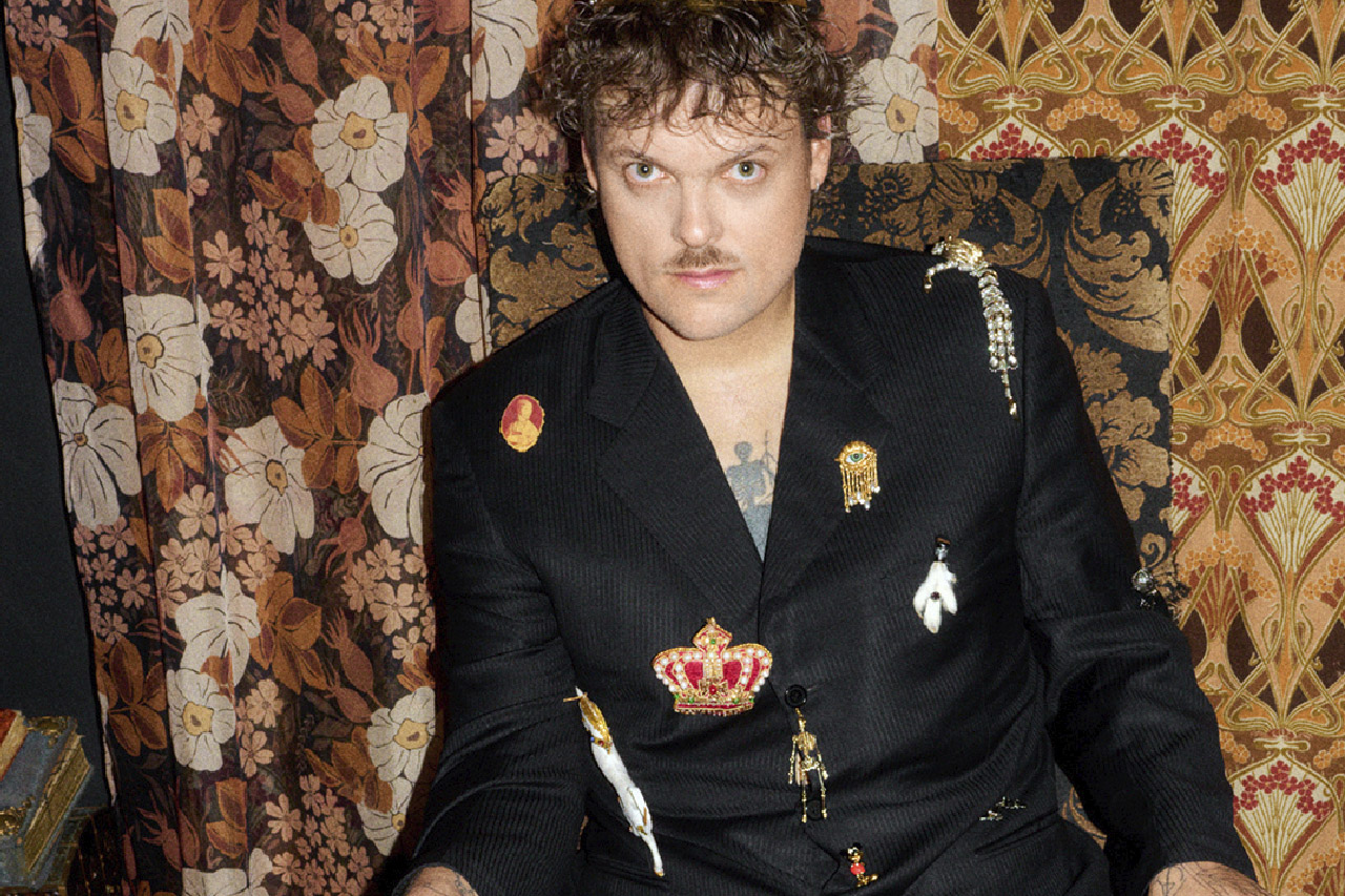 „Popiół” w Przecławiu. Błażej Król zagra koncert w GOKSiR