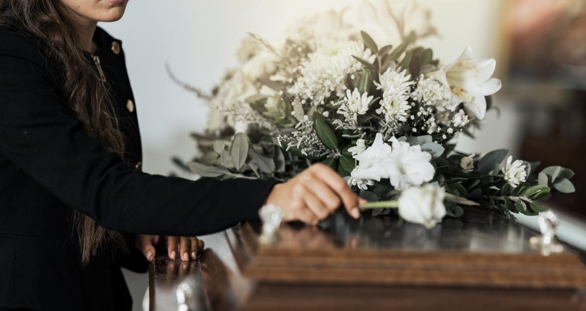 Wyższy zasiłek pogrzebowy od 2026 roku. Prezydent podpisał ustawę