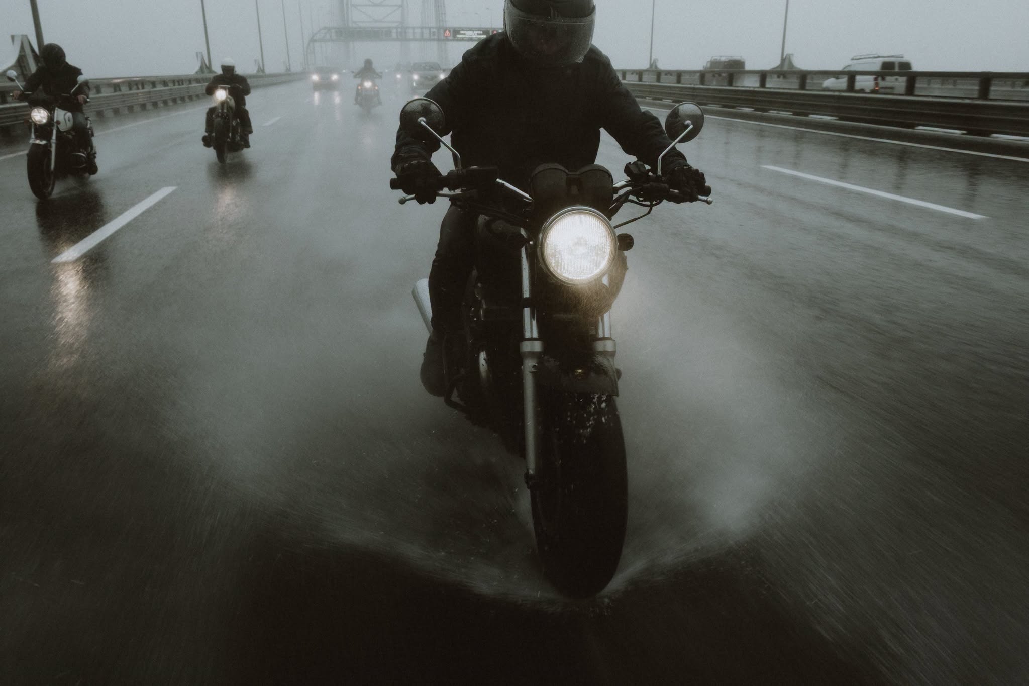 Motocykliści pod lupą. Policja pokazuje, co najczęściej prowadzi do tragedii