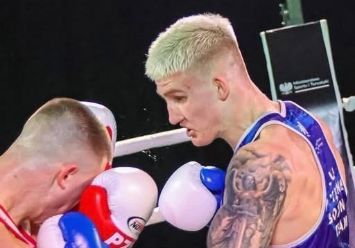 Fabian Urbański nie zwalnia. Kolejna wygrana w Lidze Boksu i czysty bilans